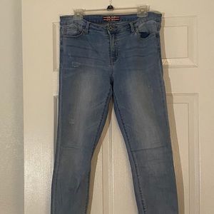 Makers Skinny Jeans